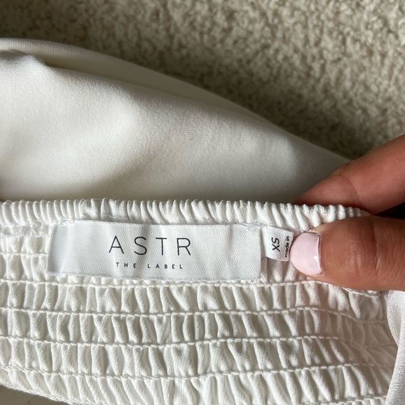 ASTR The Label White mini Dress - Picture 5 of 5